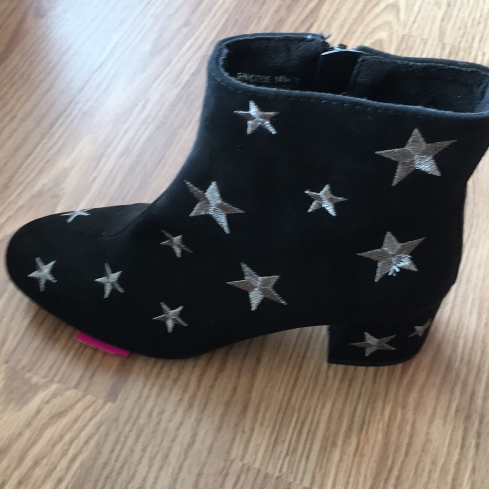 Star boots